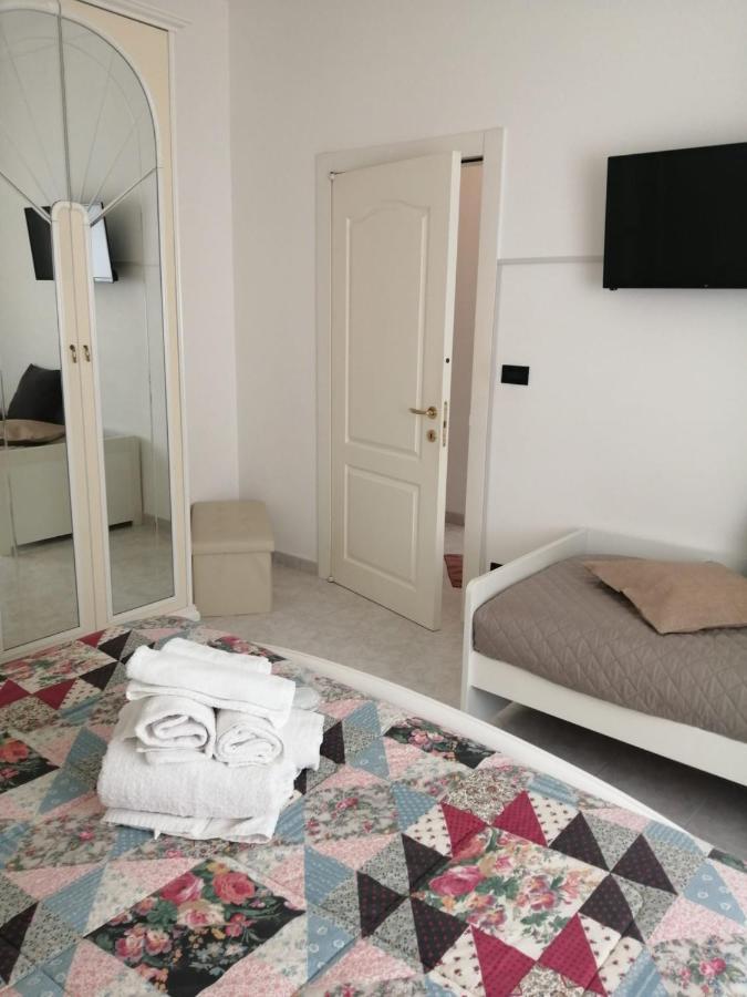 Apartamento La Casa Nel Vico Locorotondo Exterior foto